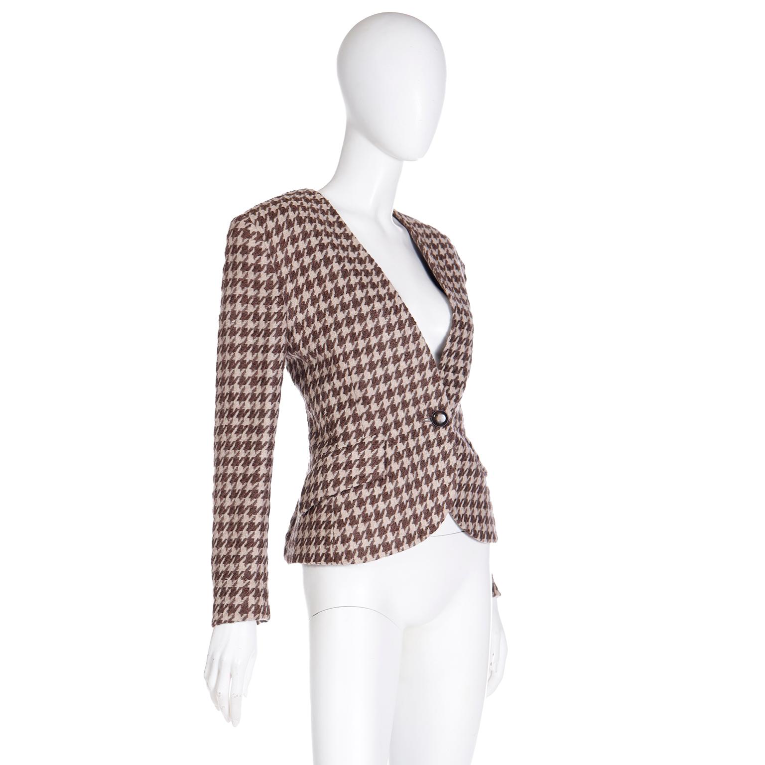 Vintage Christian Dior Brown Houndstooth Check Collarless Blazer Jacket In Excellent Condition In Portland, OR