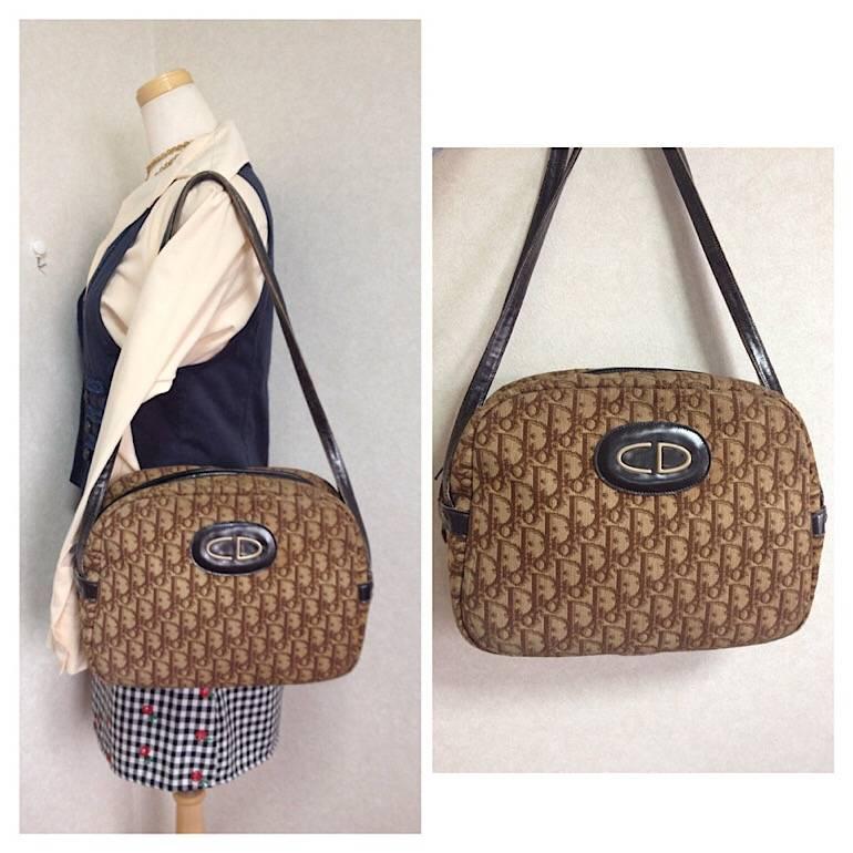 Vintage Christian Dior brown trotter jacquard handbag with logo motif. 7