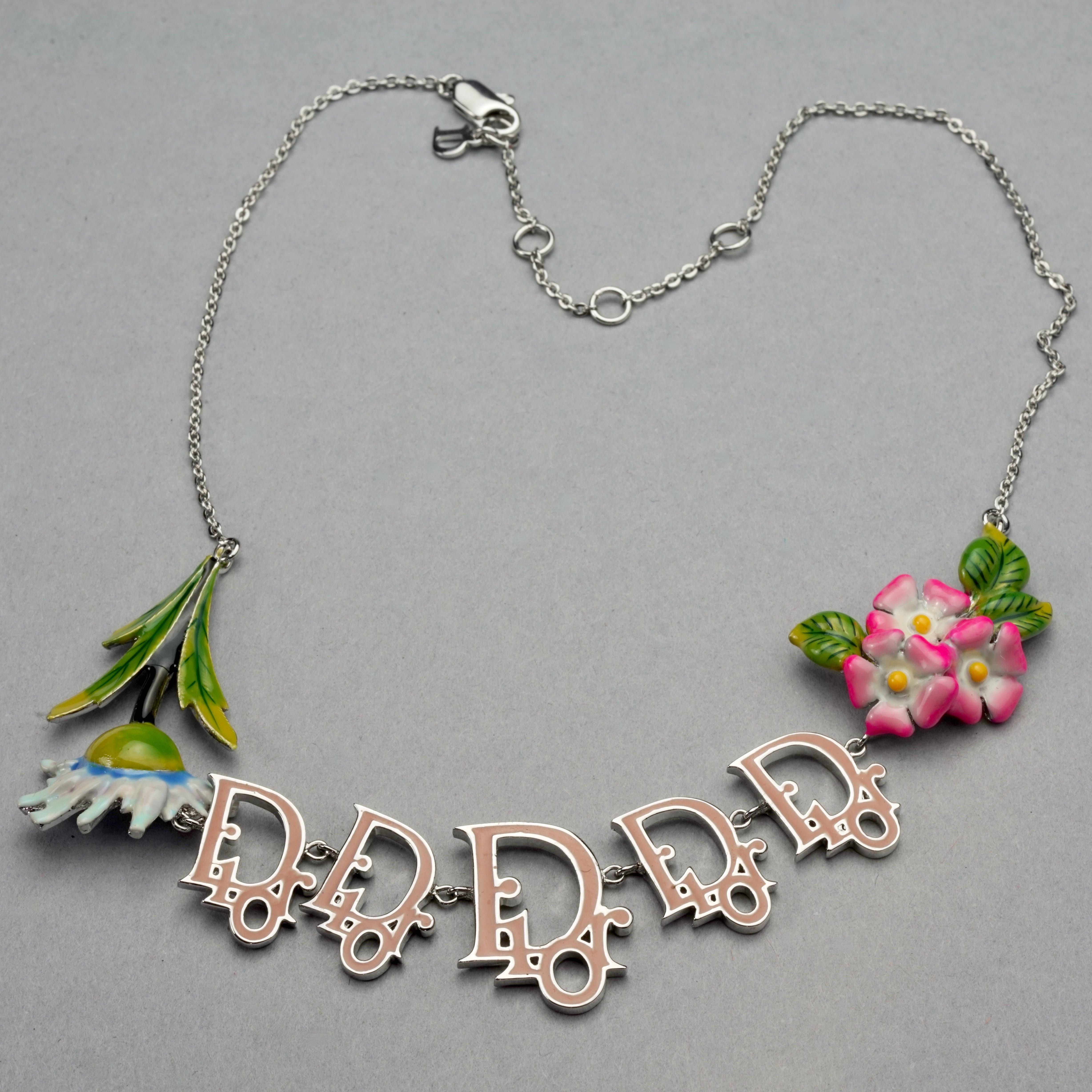 christian dior flower necklace