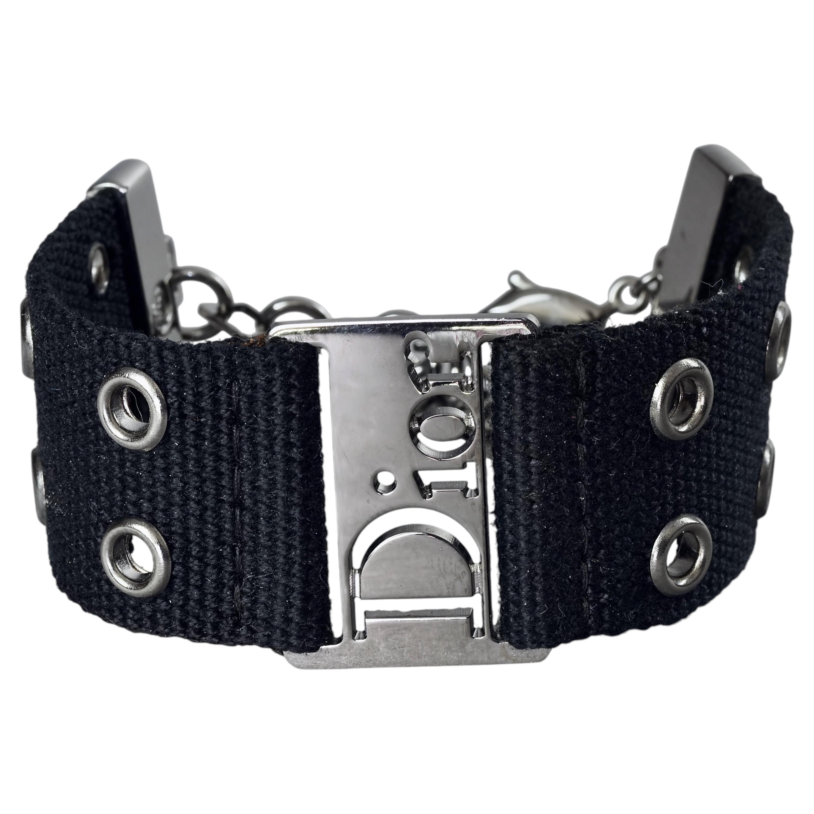 Vintage Christian Dior by GALLIANO Y2K – Armband mit Logo und schwarzem Nylonband
