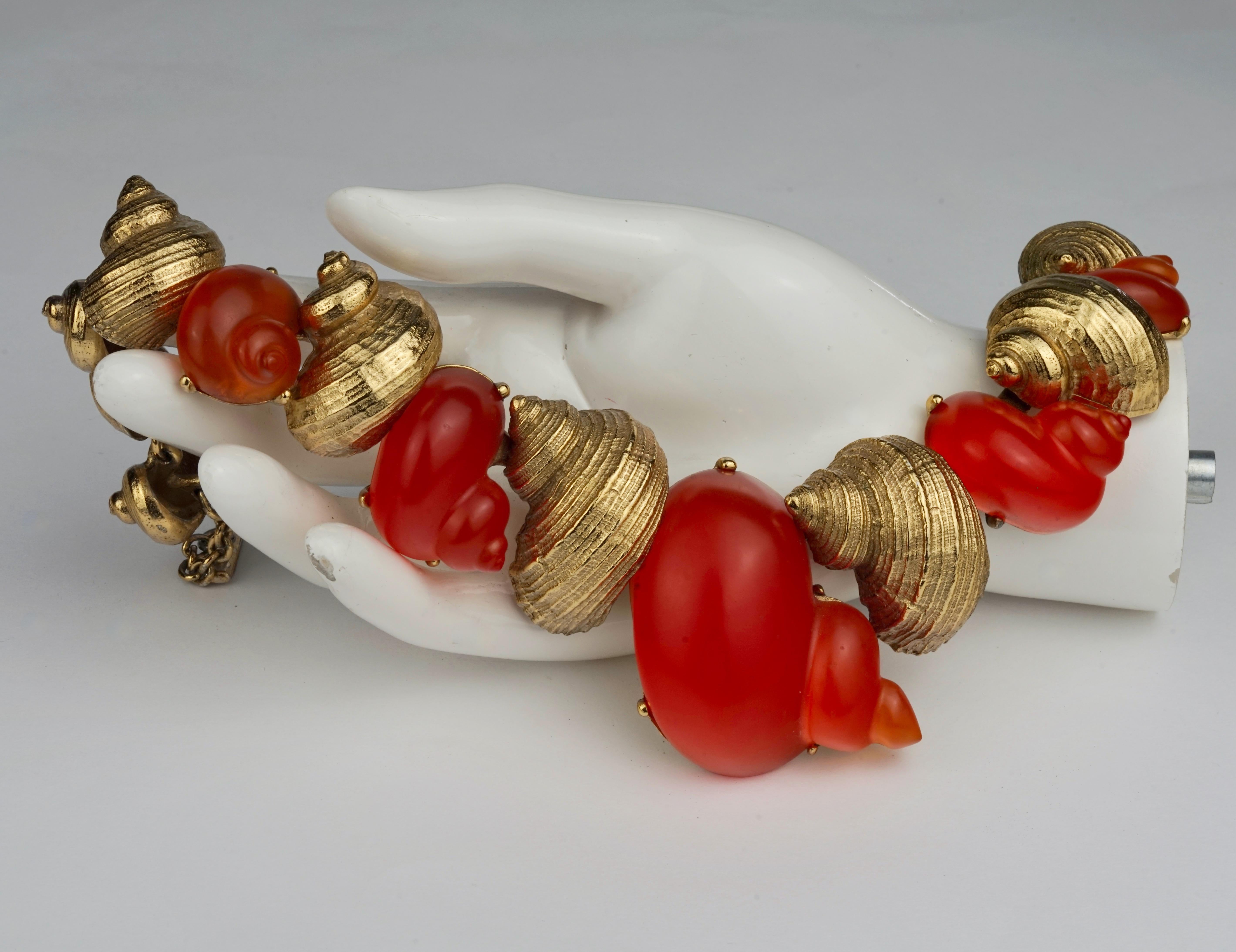 dior shell necklace