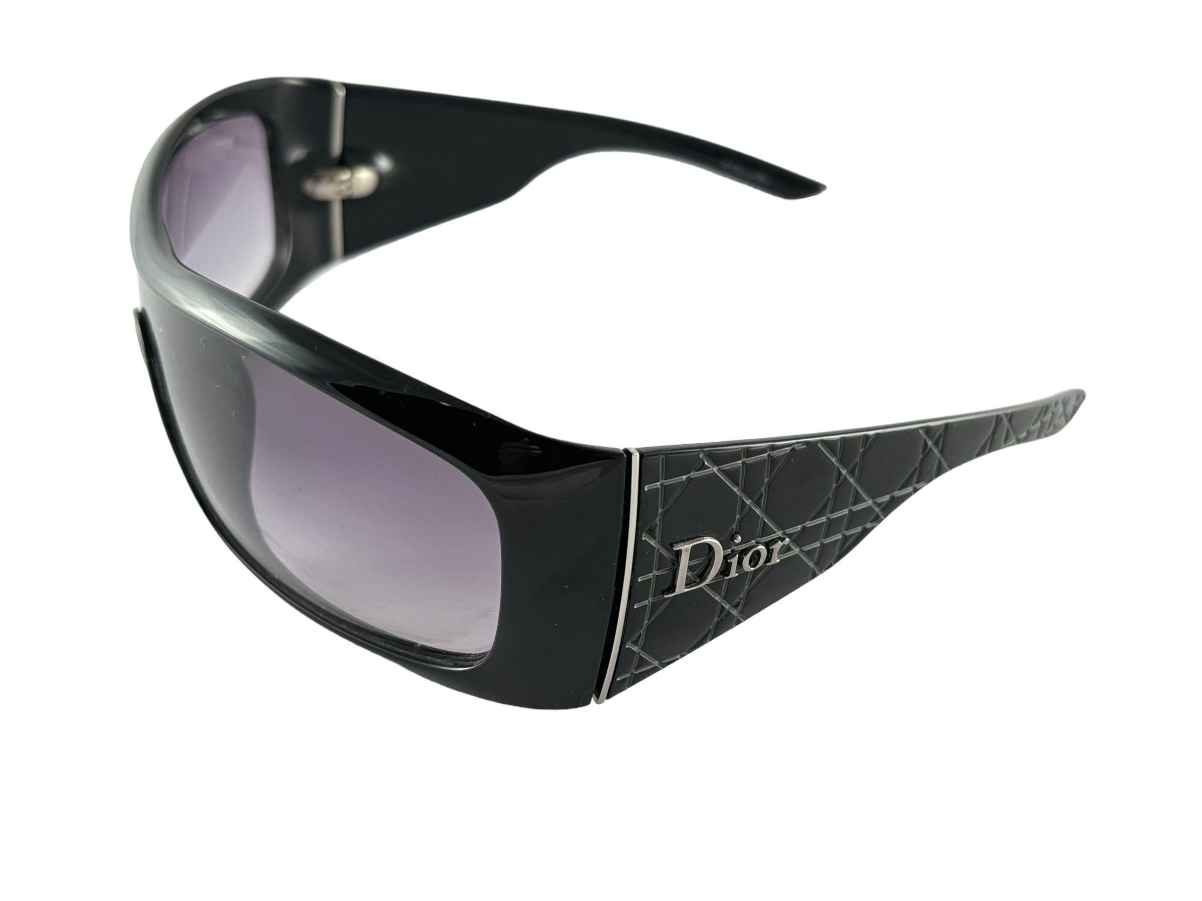 Lunettes de soleil vintage Christian Dior Cannage 2 Bubble Wrap Galliano Era 2000 Y2K Unisexe en vente