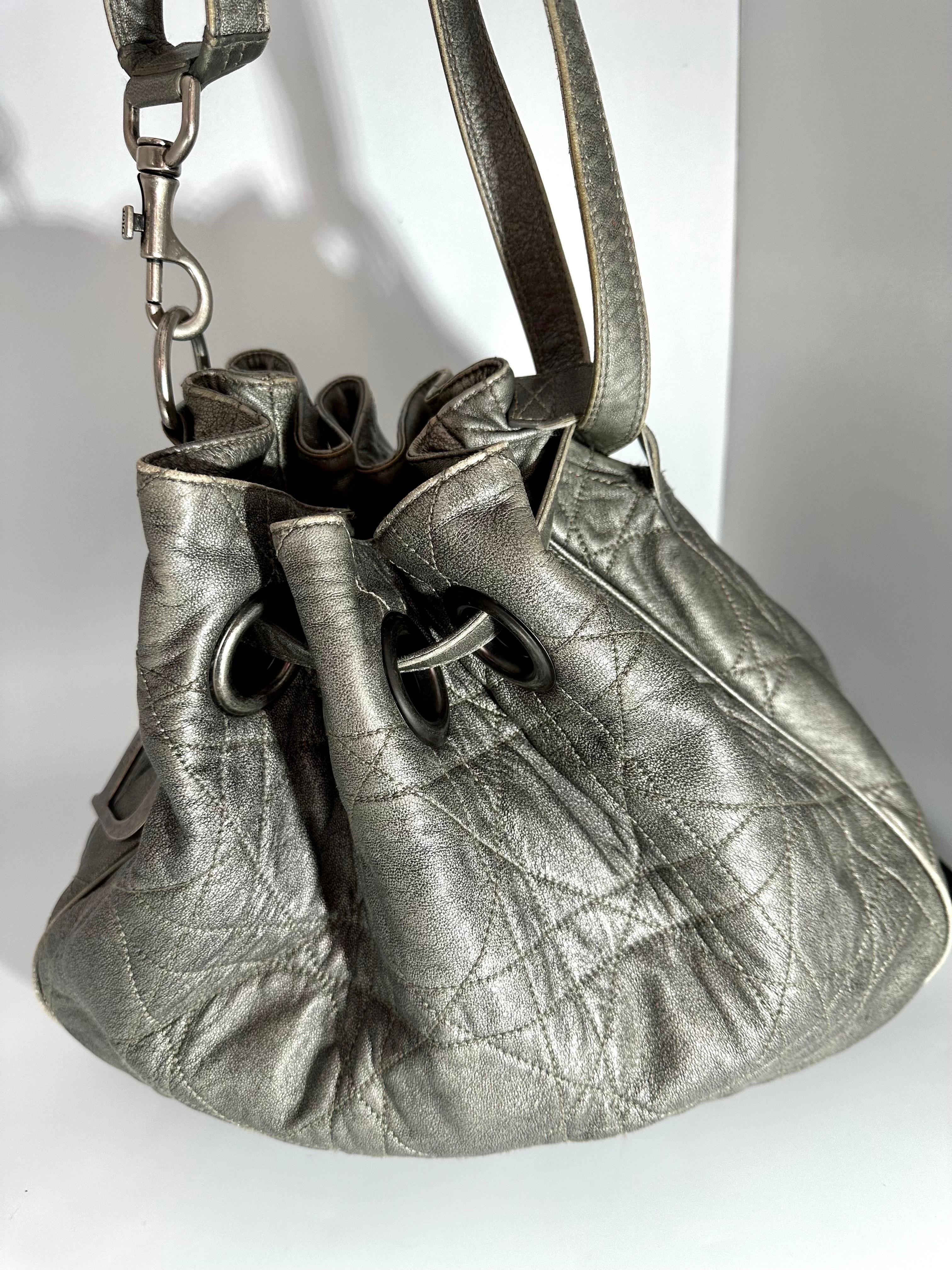 Vintage CHRISTIAN DIOR CANNAGE DRAWSTRING BUCKET Shoulder Bag(CMP057471)  2