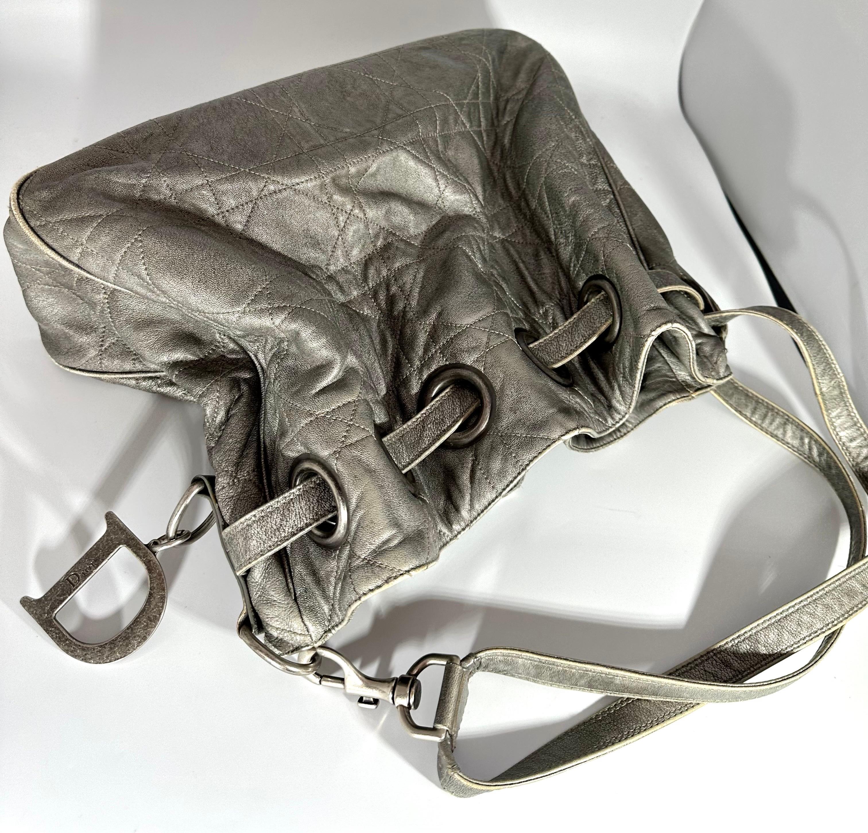 Vintage CHRISTIAN DIOR CANNAGE DRAWSTRING BUCKET Shoulder Bag(CMP057471)  4