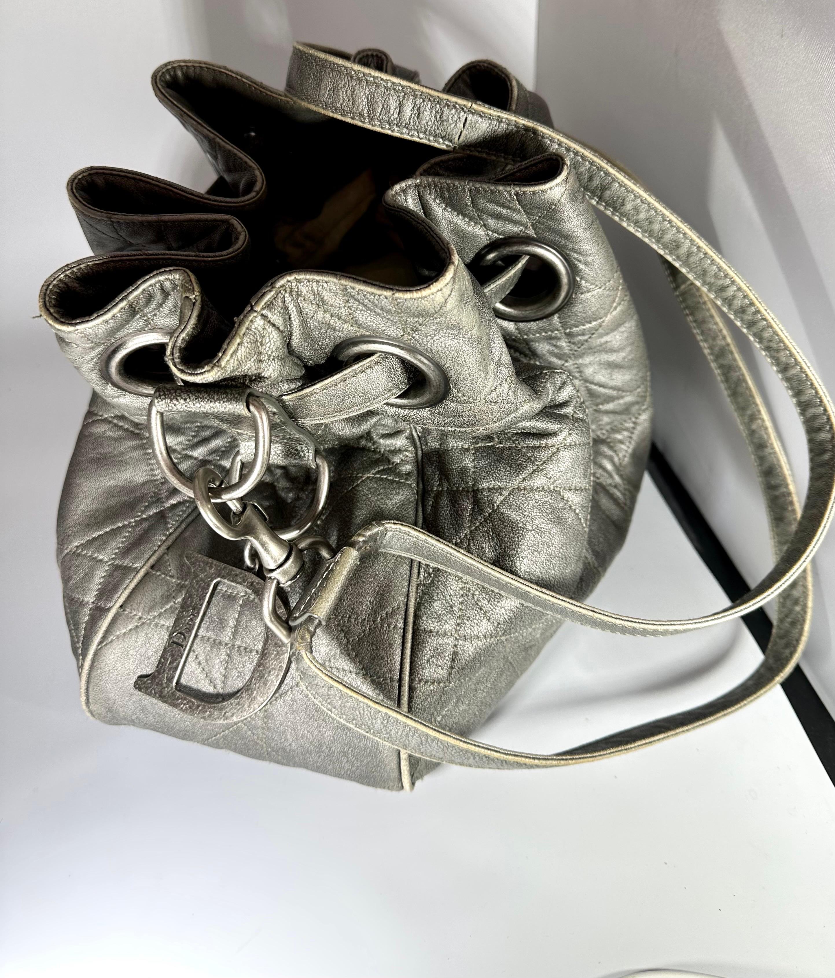 CHRISTIAN DIOR CANNAGE DRAWSTRING BUCKET Umhängetasche (CMP057471) 5