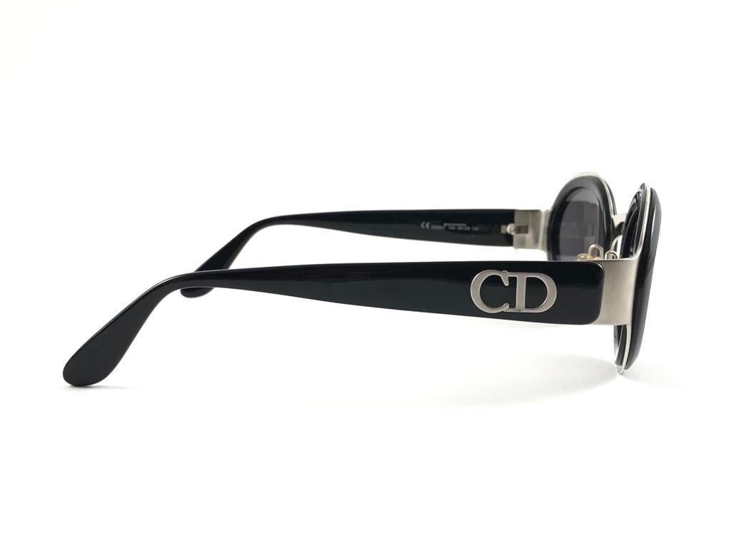 Women's or Men's Vintage Christian Dior CD 2037 Silver & Black Sunglasses 1990'S For Sale