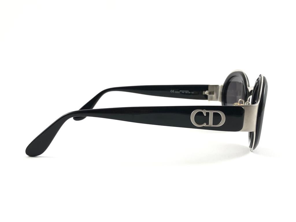 Christian Dior - Lunettes de soleil vintage argentées et noires CD 2037, années 1990 en vente 3