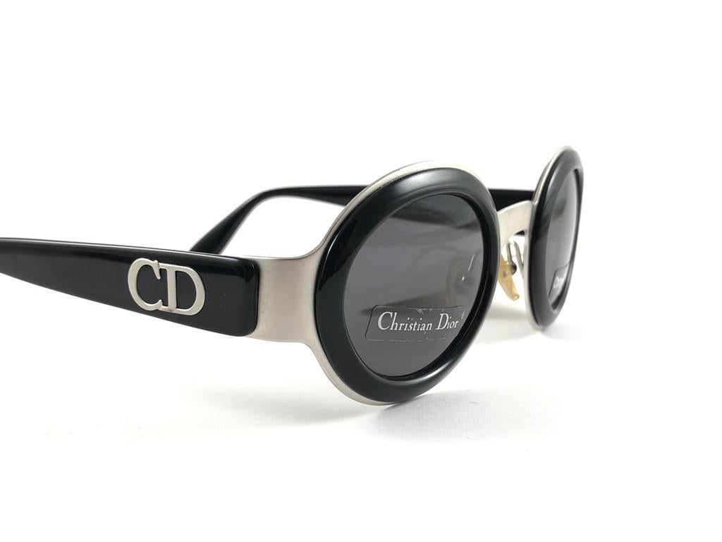Vintage Christian Dior CD 2037 Silver & Black Sunglasses 1990'S For Sale 1