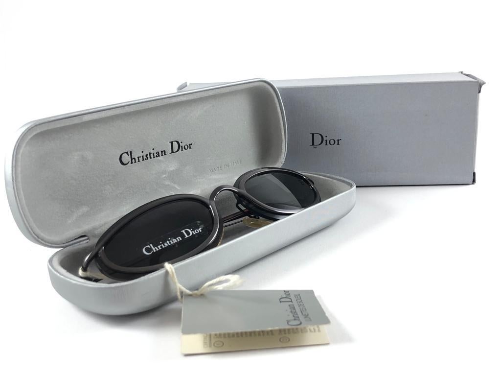 Christian Dior - Lunettes de soleil vintage argentées métalliques CD 2038, années 1990 en vente 9