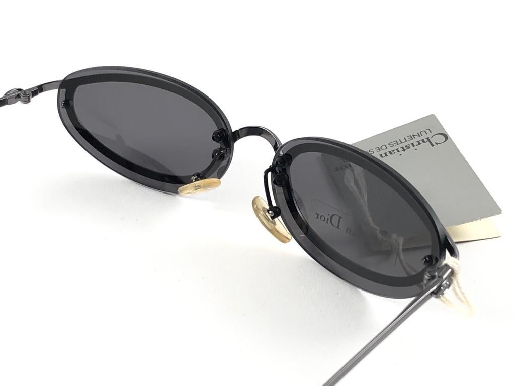 Vintage Christian Dior CD 2038 Metallic Silver Sunglasses 1990'S In New Condition For Sale In Baleares, Baleares