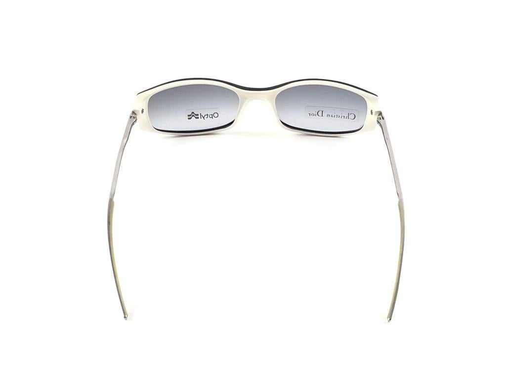 Vintage Christian Dior CD 3054 Galliano Era Sunglasses Fall 2000 Y2K For Sale 2