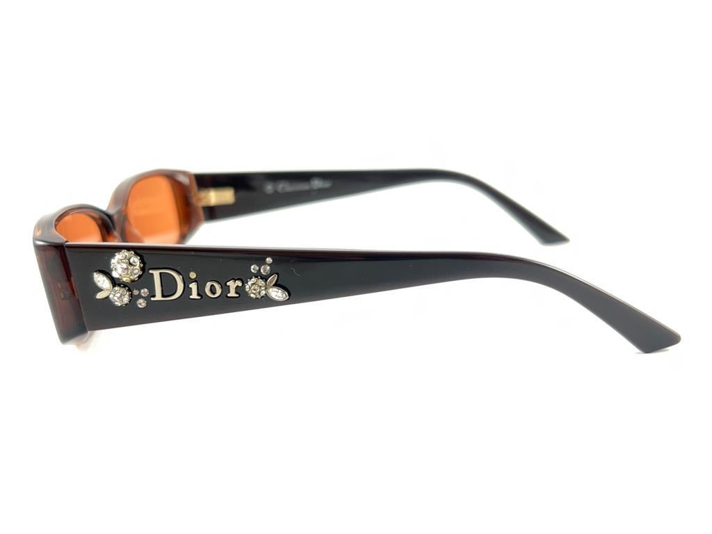 Vintage Christian Dior  CD 3156 Sleek Brown Frame 2000'S Sunglasses Italy Y2K For Sale 2