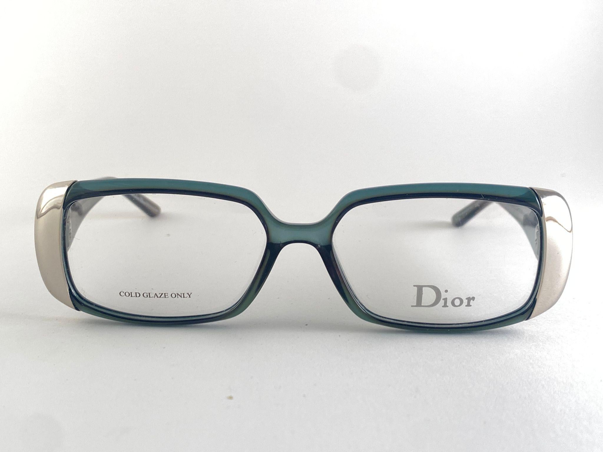 
Classy And Eye Catching Vintage Christian Dior Cd Frame Holding A Pair Of Translucent Lenses Ready  For Your Prescription. In the style of the ones worn by Bella Hadid.

New! Never Worn Or Displayed

This Item May Minor Sign Of Wear Due To