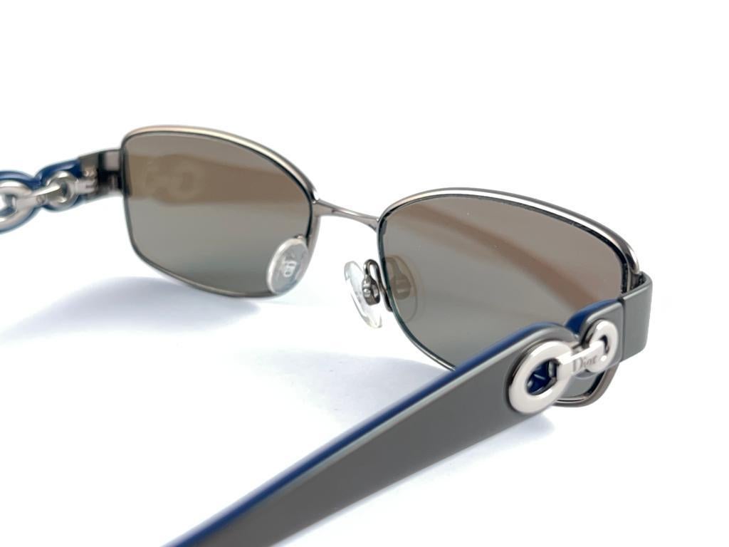 Vintage Christian Dior CD 3773 Sleek 2000'S Sunglasses Italy Y2K In New Condition For Sale In Baleares, Baleares