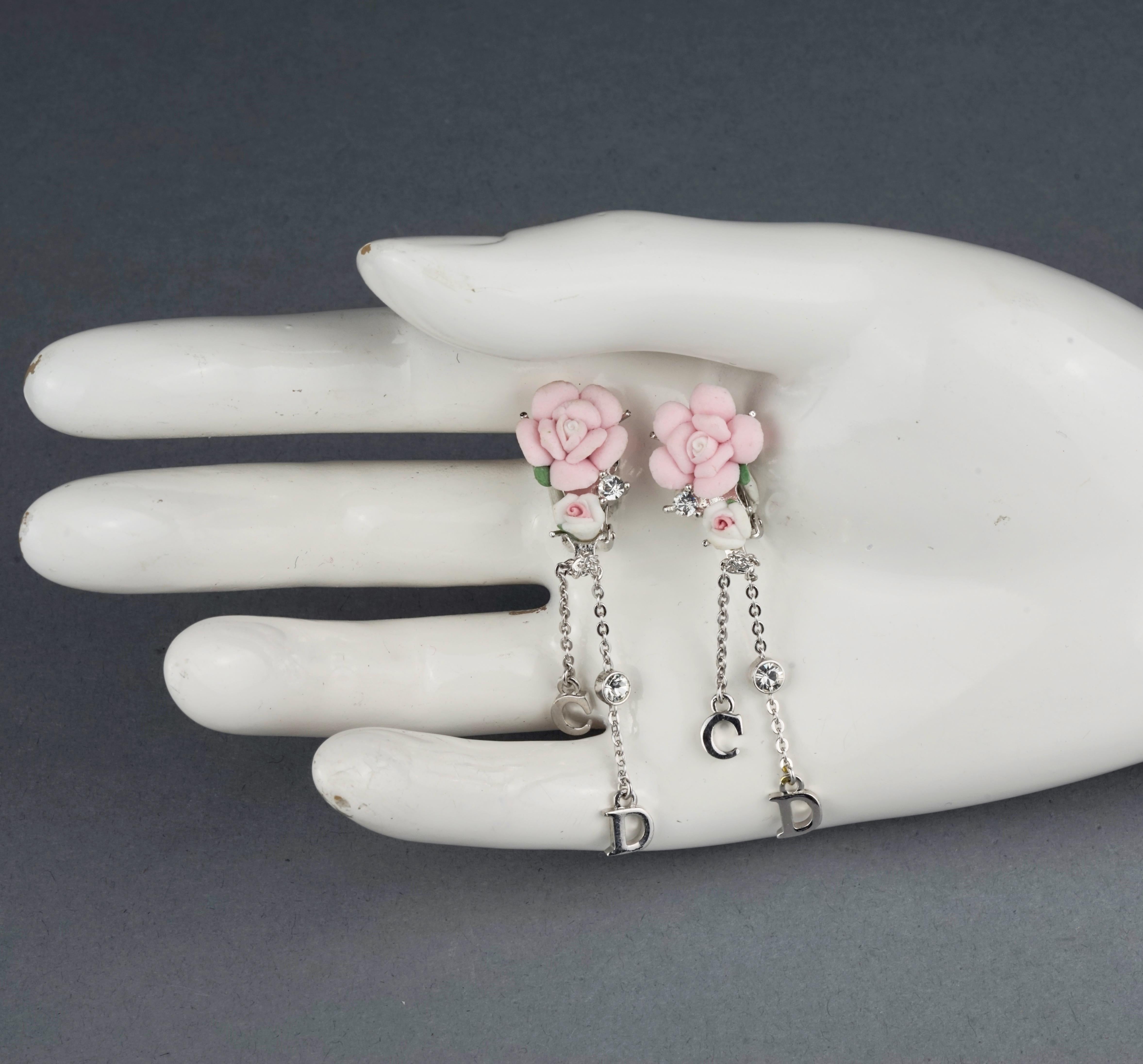 CHRISTIAN DIOR CD Boucles d'oreilles pendantes vintage à fleurs pastel et strass avec logo et logo 4