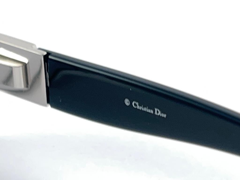 Vintage Christian Dior CD3715 Sleek Silver Frame 2000'S Sunglasses Italy Y2K For Sale 7