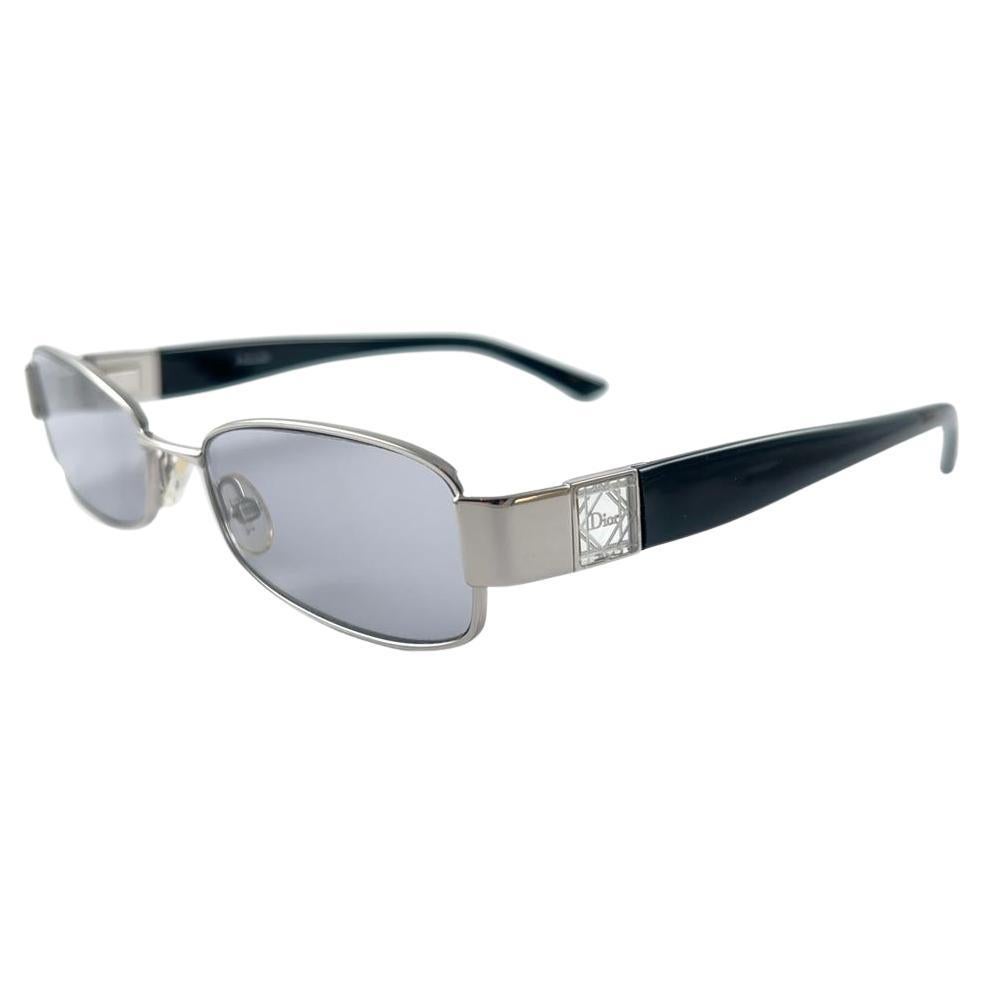 Vintage Christian Dior CD3715 Sleek Silver Frame 2000'S Sunglasses Italy Y2K For Sale