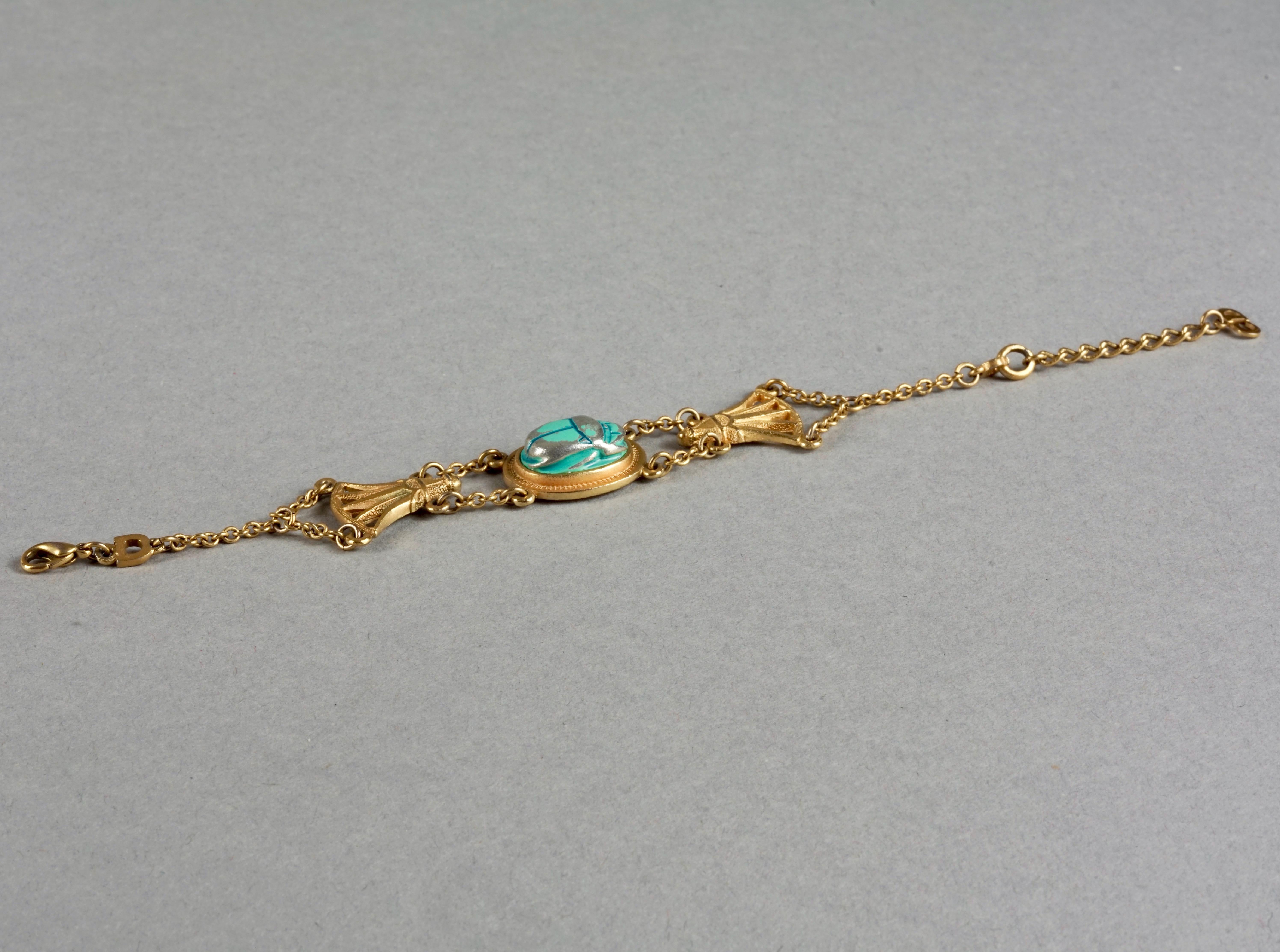 Vintage CHRISTIAN DIOR Egyptian Revival Scarab Chain Bracelet In Fair Condition In Kingersheim, Alsace