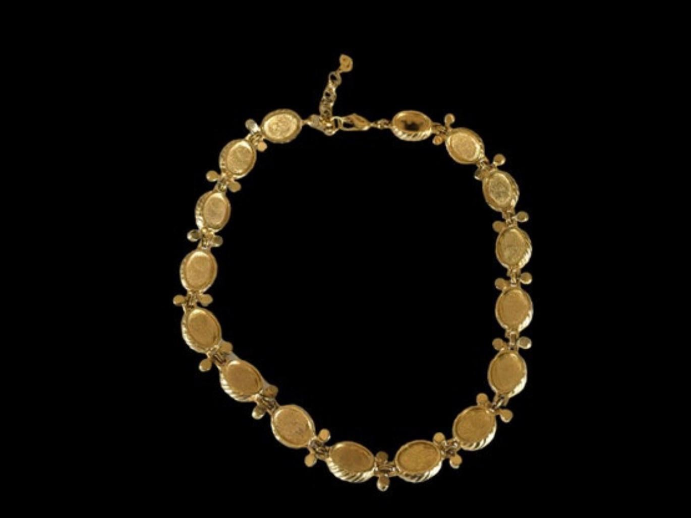 Vintage Christian Dior Faux Pearl Chunky Statement Necklace For Sale 4