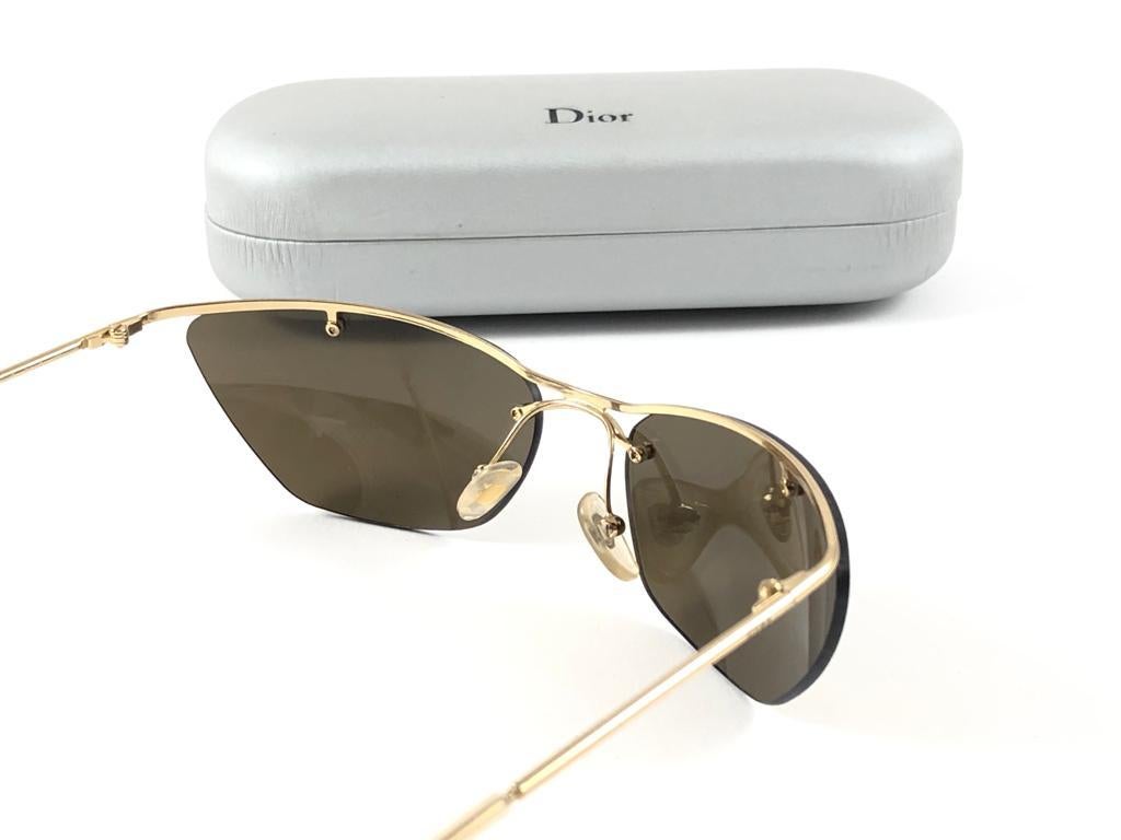 Marron Christian Dior FLASH Wrap Gold Sunglasses 2000 Y2K en vente