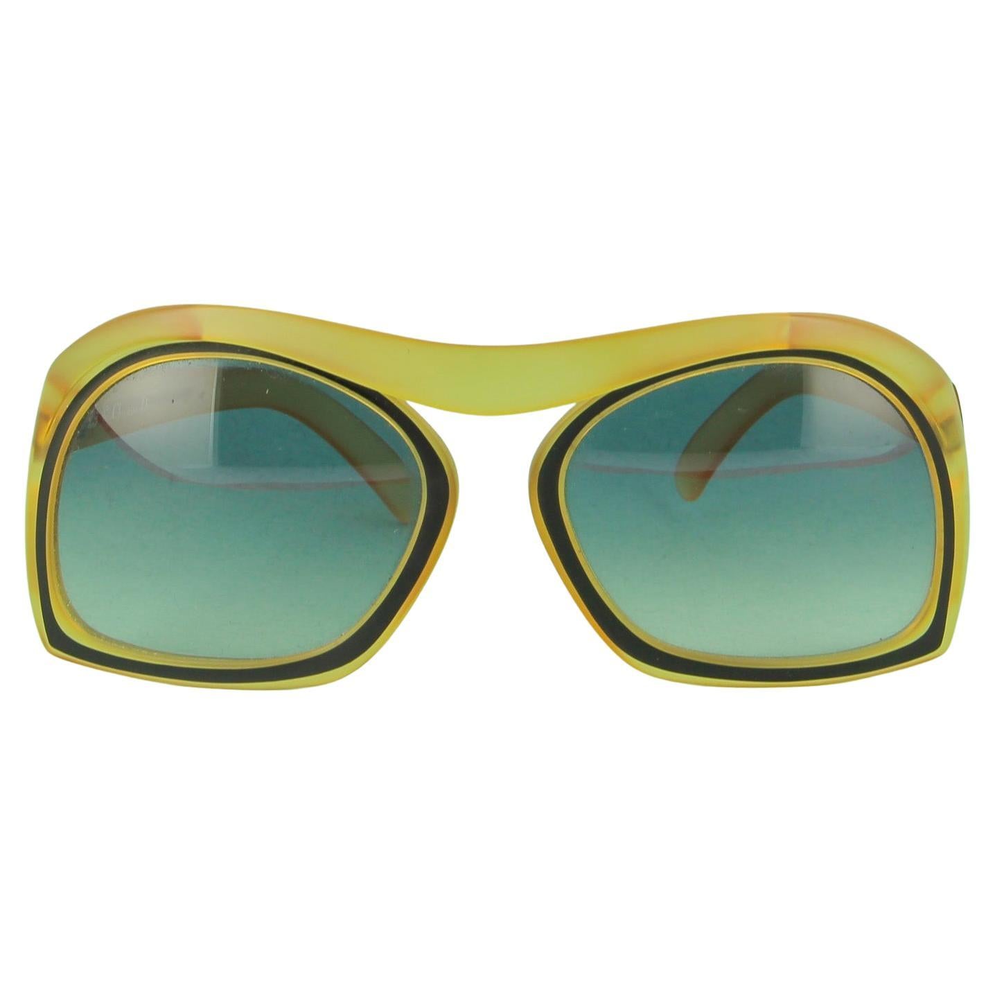 1970s Christian Dior Sunglasses - 23 For Sale on 1stDibs  display picture 1