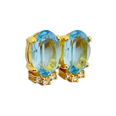 Vintage CHRISTIAN DIOR gold blue glass designer runway clip on earrings