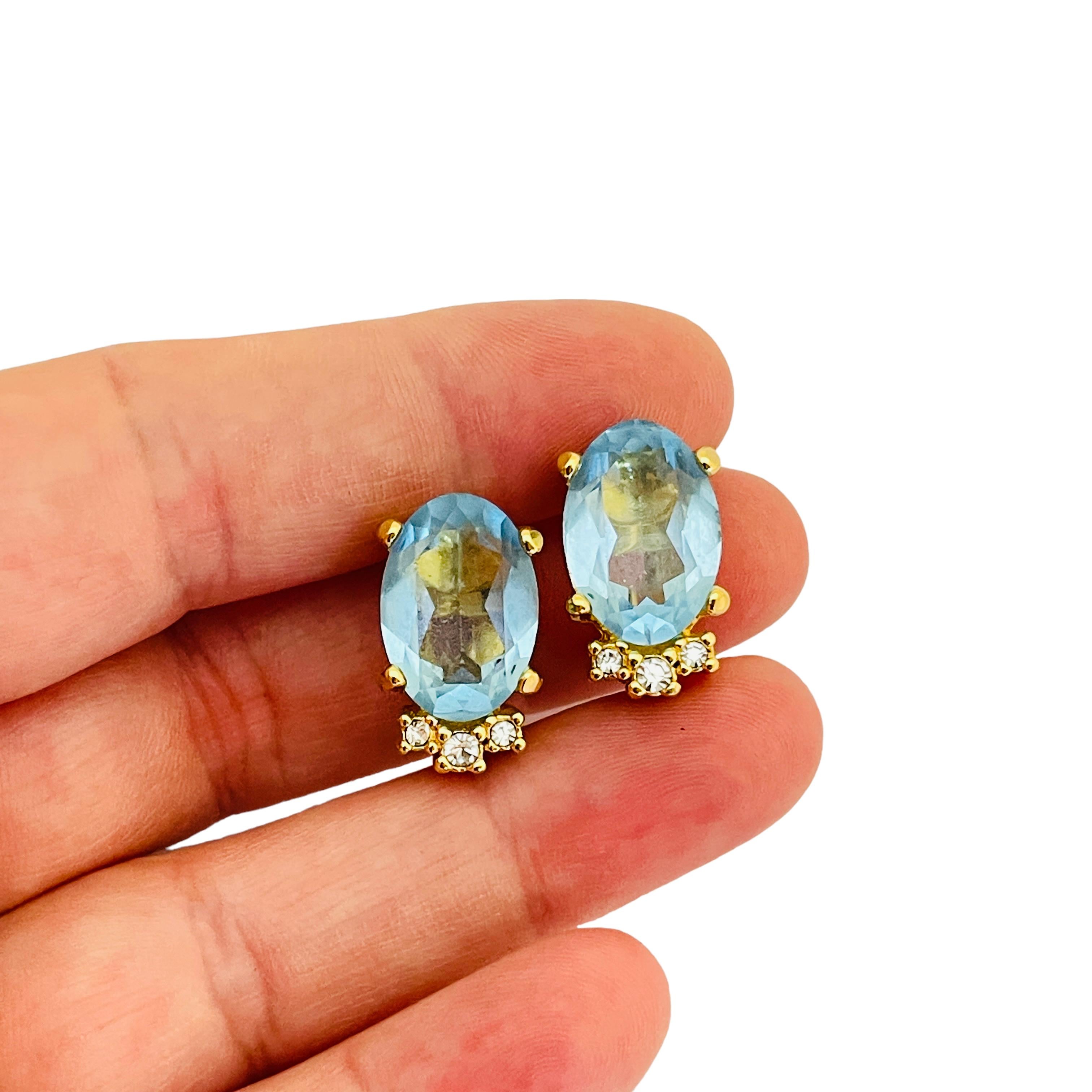 Vintage CHRISTIAN DIOR gold blue glass designer runway clip on earrings For Sale 1