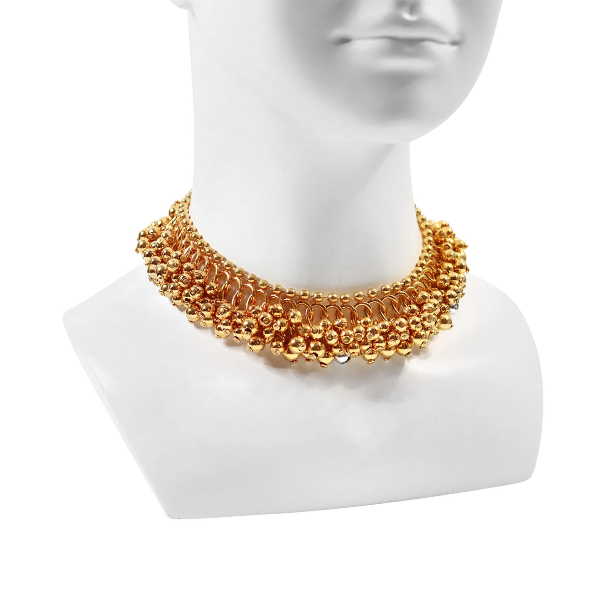 2000 choker necklace