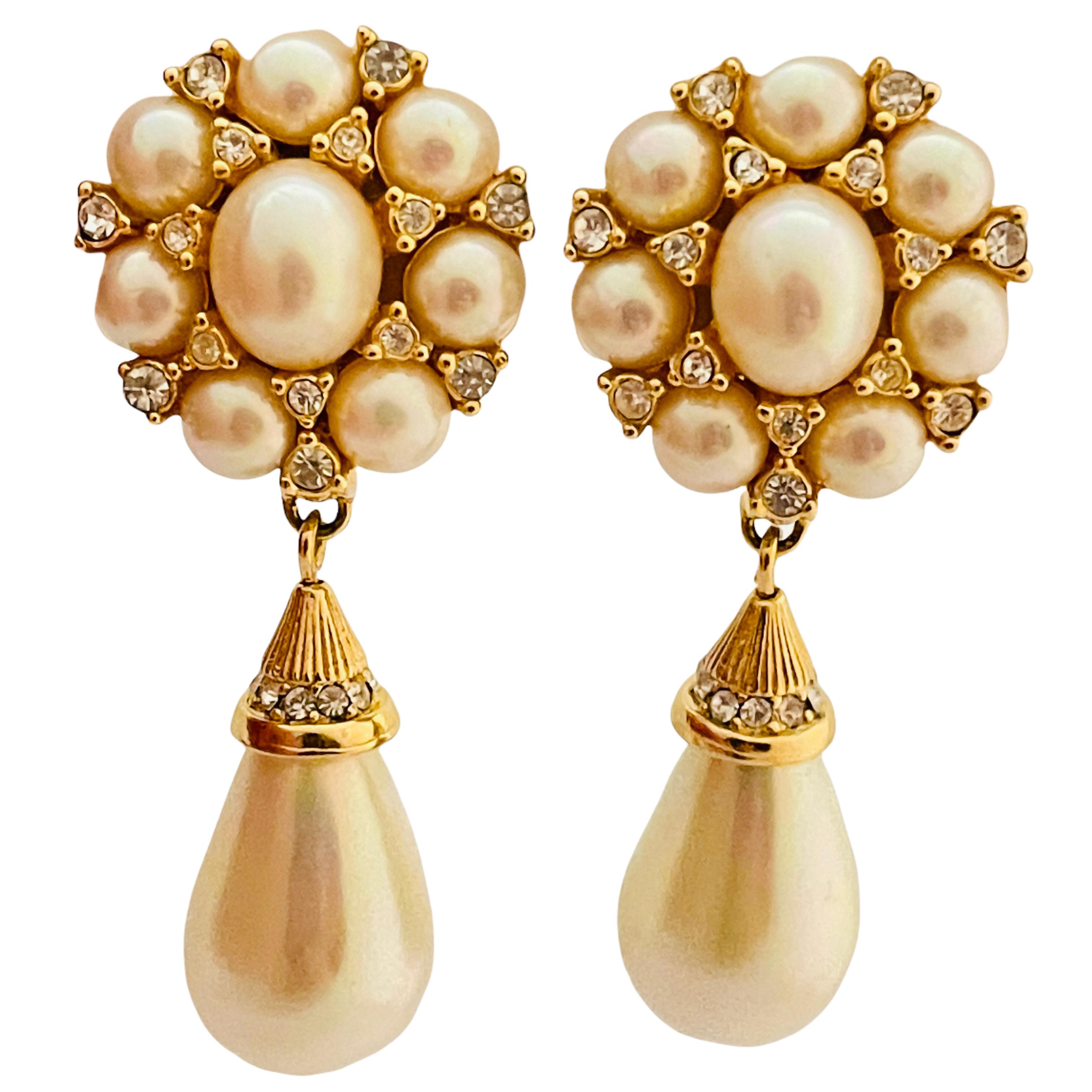 Vintage CHRISTIAN DIOR gold pearl rhinestone designer runway clip on earrings For Sale