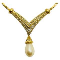 Vintage CHRISTIAN DIOR gold plated crystals drop pearl designer runway necklace