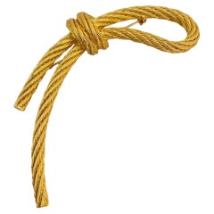 Vintage CHRISTIAN DIOR gold rope designer runway couture brooch