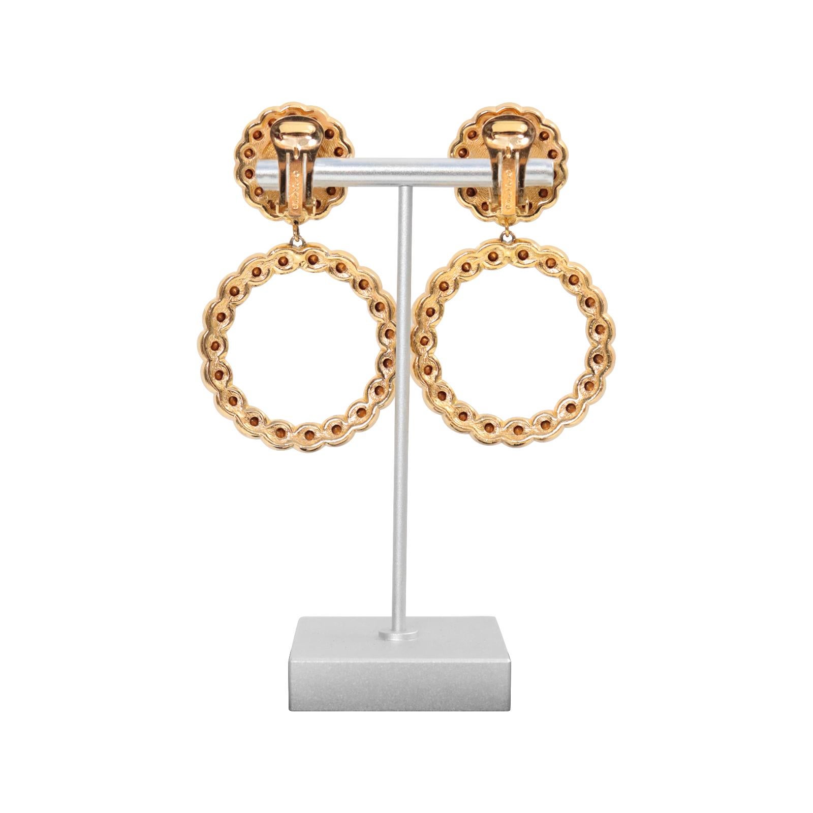Goldfarbene Christian Dior Kristall-Ohrringe mit Tropfen, circa 1980er Jahre im Angebot 5