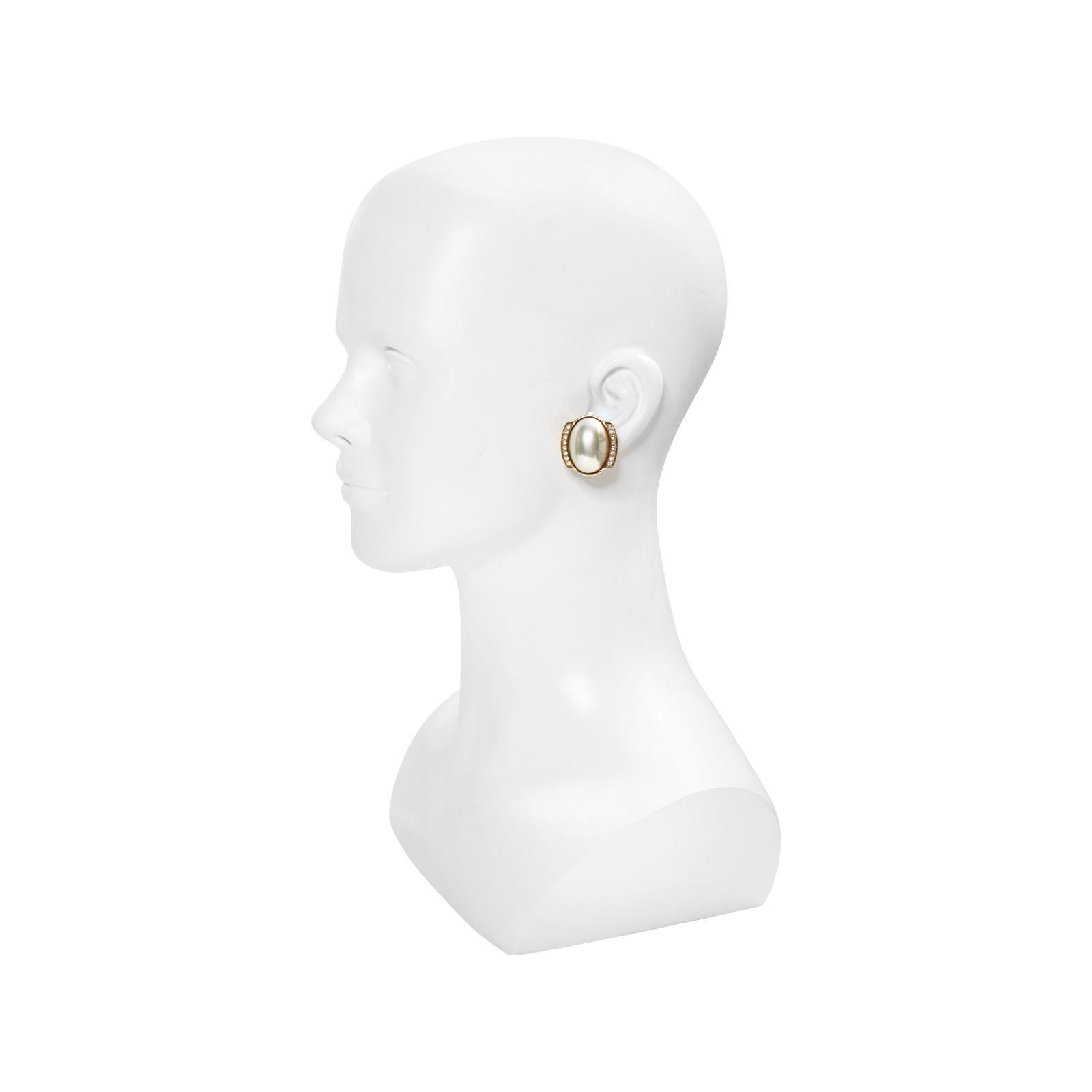 christian dior pearl earrings