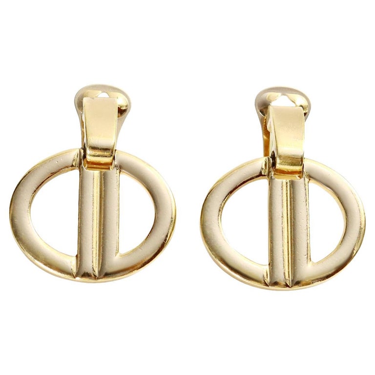 Vintage Christian Dior Gold Tone Front Facing Hoops Circa 2000s For Sale at  1stDibs | christian dior 30 montaigne earrings, dior montaigne earrings,  christian dior hoops