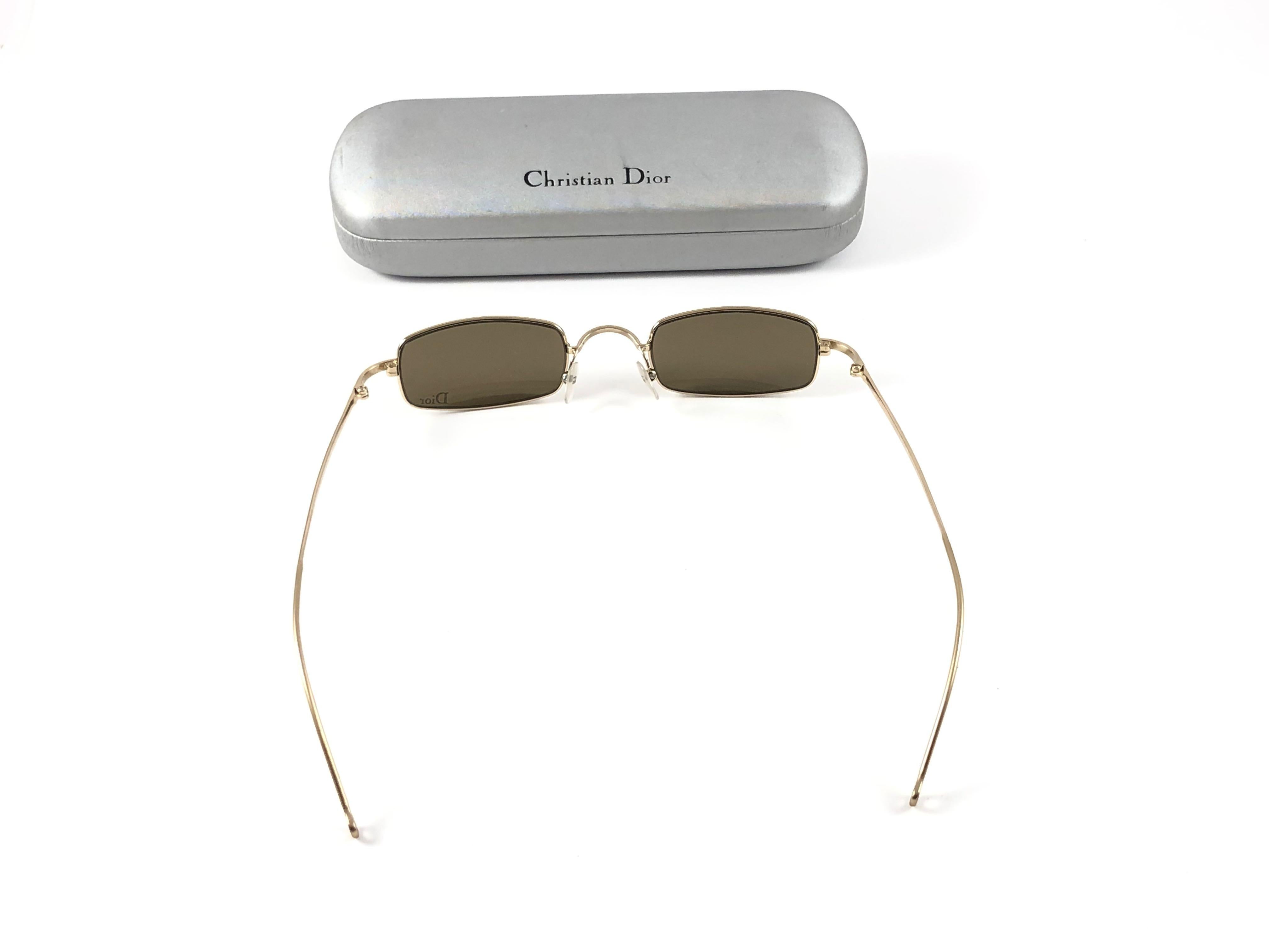 Women's or Men's Vintage Christian Dior HANOI 000 Small Gold Sunglasses 2000'S Y2K For Sale