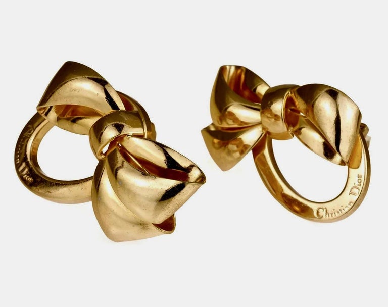 Dior bow earrings