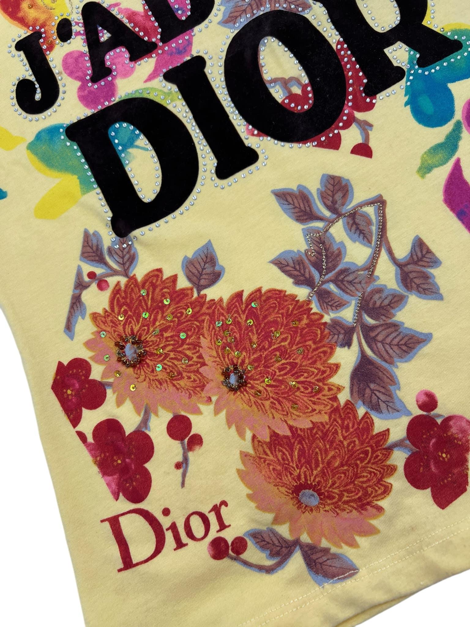 Women's Vintage CHRISTIAN DIOR - J’adore Dior Comic Relief shirt For Sale