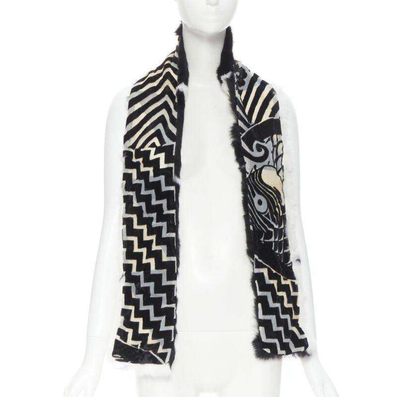 vintage CHRISTIAN DIOR John Galliano 2003 black white rabbit fur velvet scarf
Reference: TGAS/B01660
Brand: Dior
Designer: John Galliano
Material: Fur
Color: Black, White
Pattern: Geometric
Lining:  Silk
Extra Details: Geometric black and white