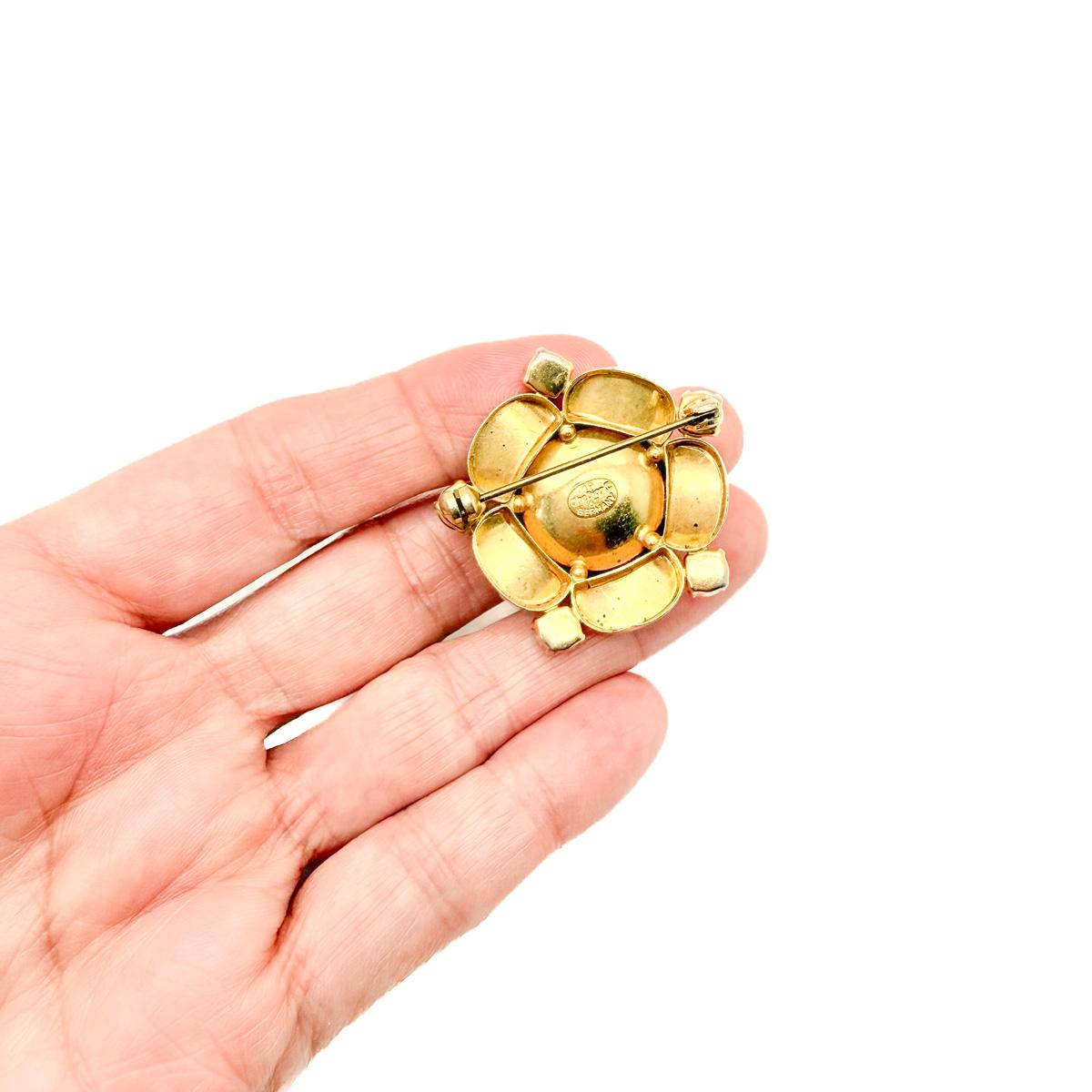 Vintage Christian Dior Broche Fleur Stylisée Lapie 1967 en vente 1