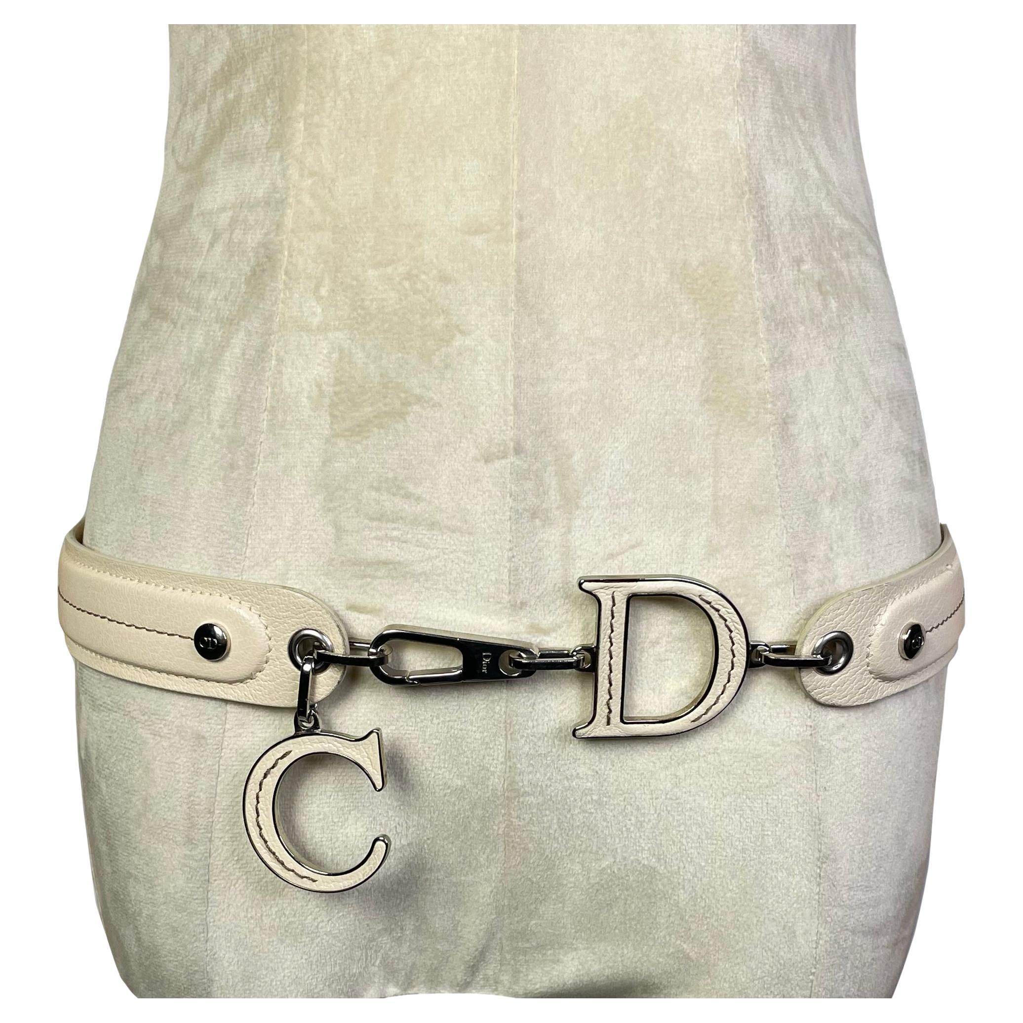 Ceinture en cuir vintage Christian Dior en vente