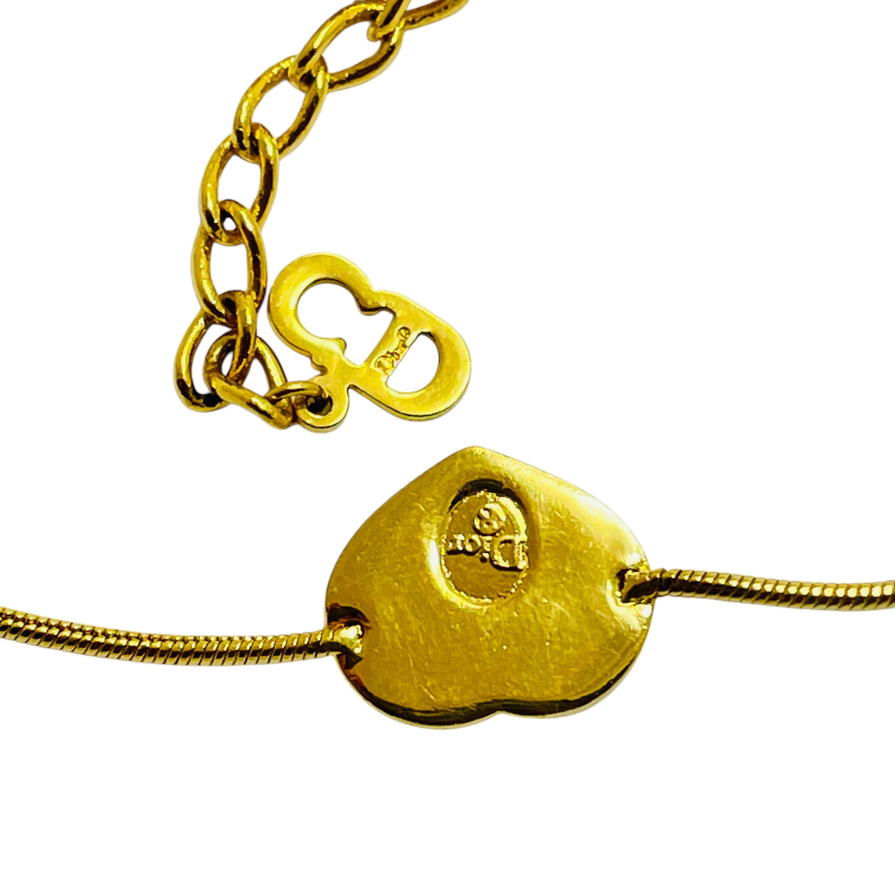 Women's Vintage CHRISTIAN DIOR logo gold plated heart CD logo designer runway bracelet For Sale
