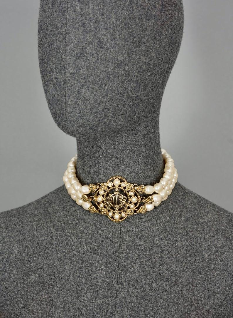Women's Vintage CHRISTIAN DIOR Logo Insignia Medallion Tiered Pearl Choker Necklace