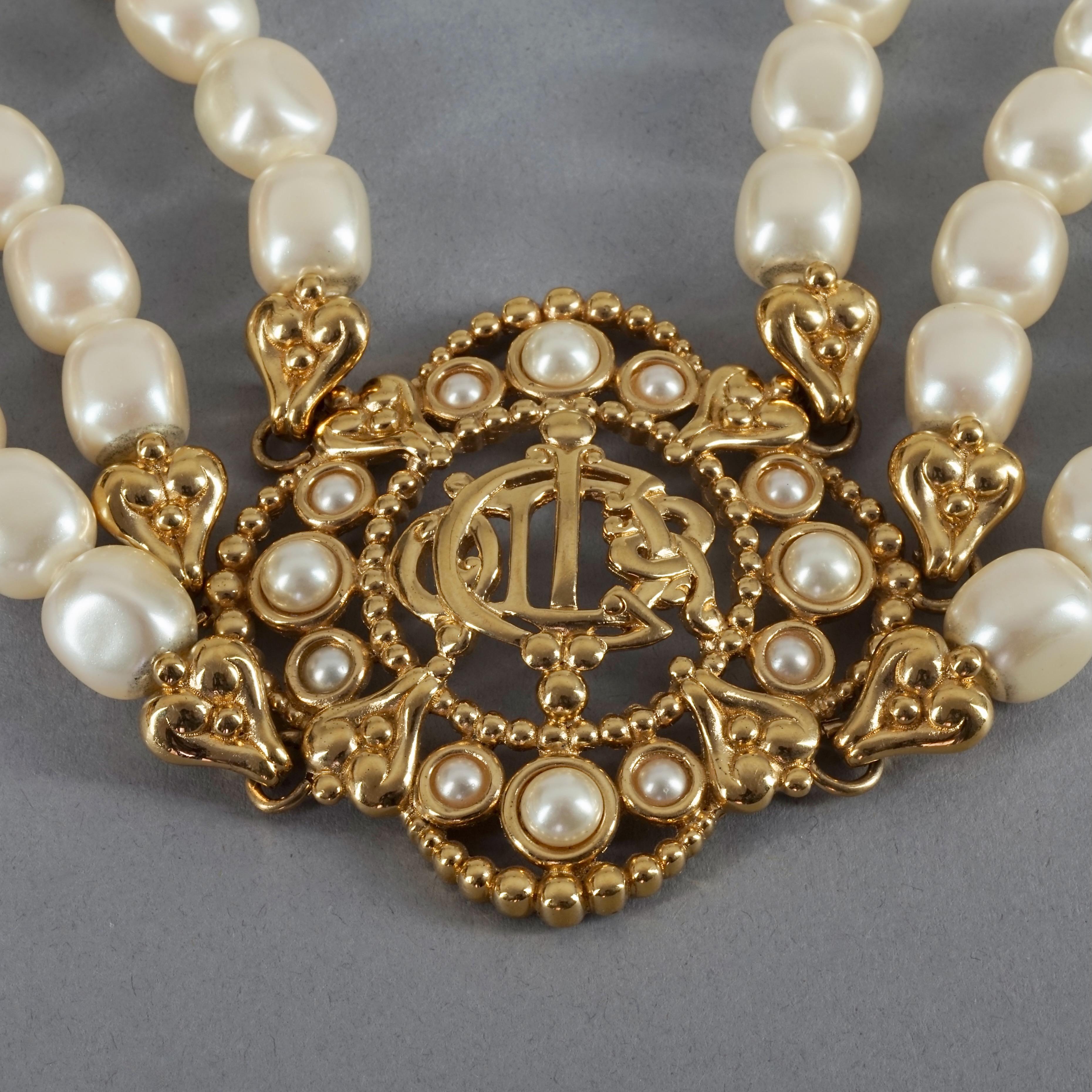 Women's Vintage CHRISTIAN DIOR Logo Insignia Medallion Tiered Pearl Choker Necklace For Sale