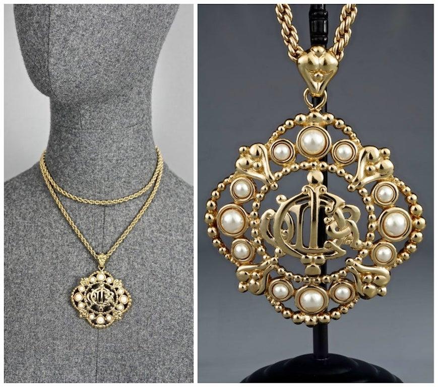 dior medallion necklace