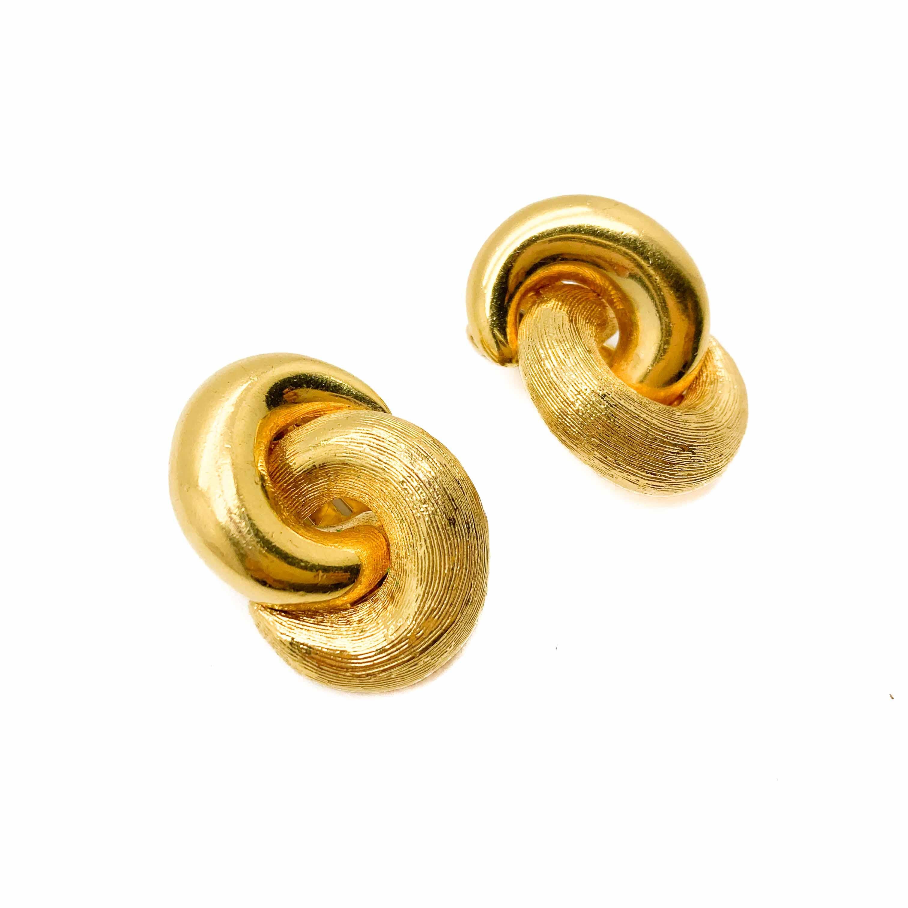 Vintage Christian Dior Love Knot Earrings 1980s In Good Condition For Sale In Wilmslow, GB