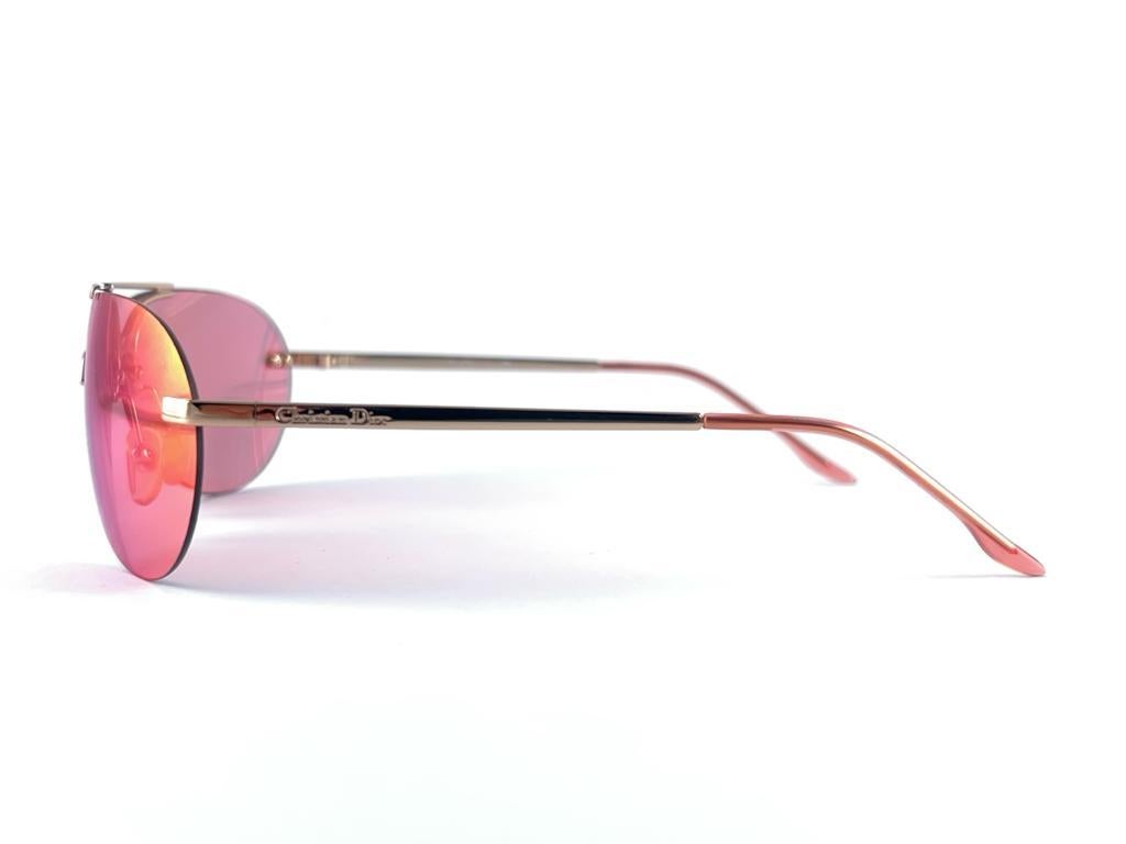 Christian Dior Mini Aviator Pink Bubble Wrap Sunglasses automne 2000 Y2K en vente 4