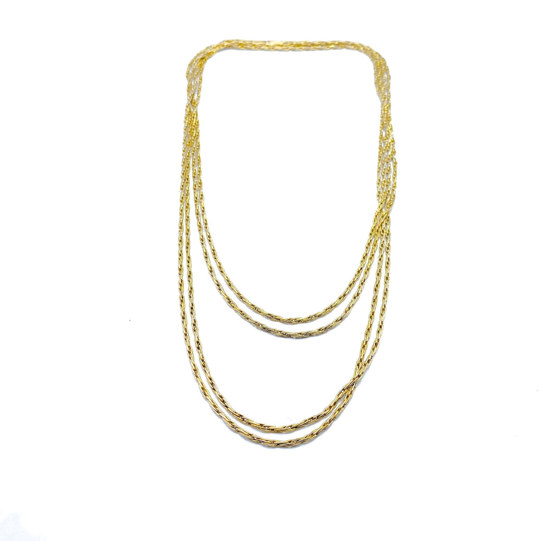Vintage Christian Dior Gold Plated Chain Necklace 1970s In Excellent Condition In London, GB
