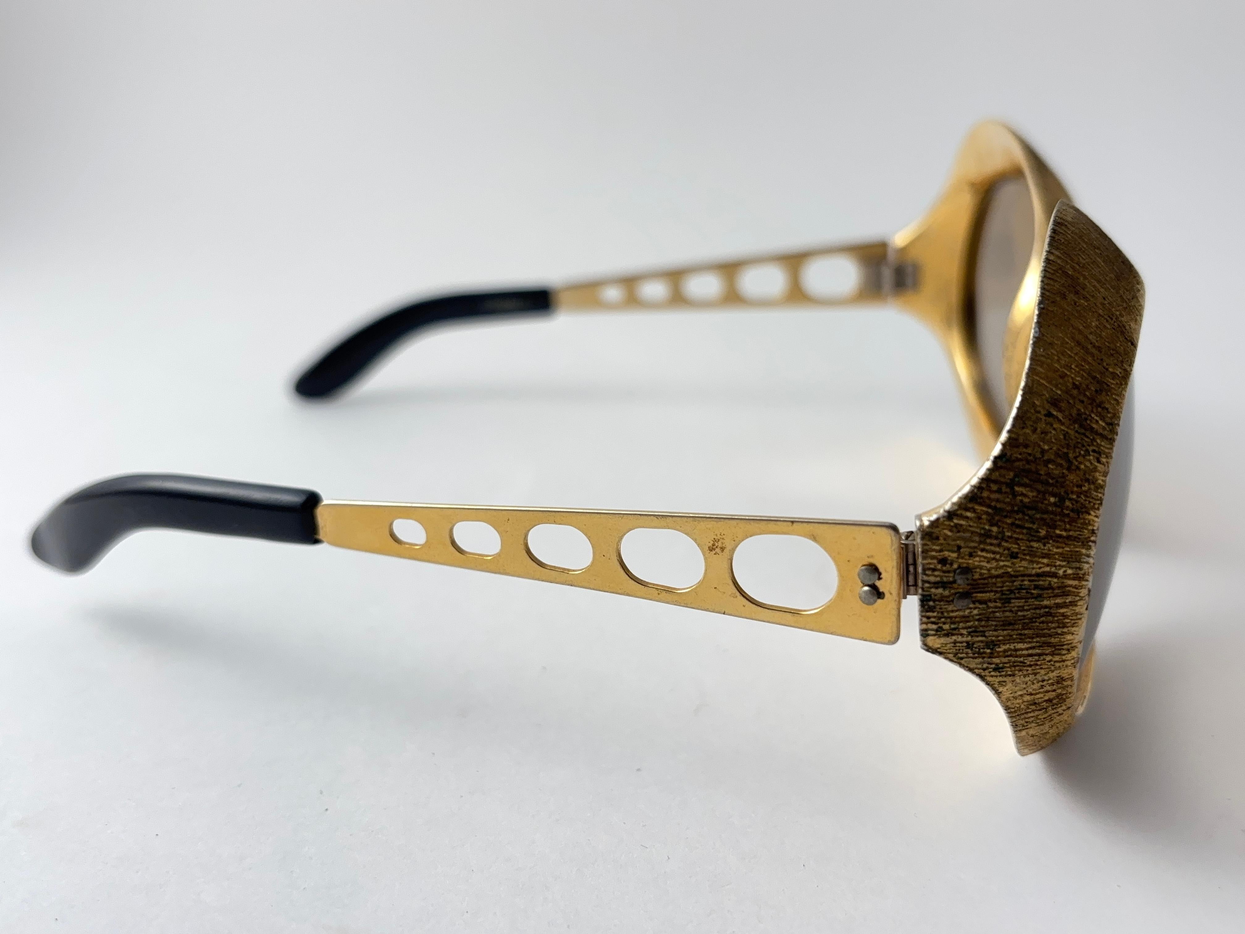 Vintage Christian Dior Übergroße Gold Sonnenbrille 1970'S Frankreich Damen im Angebot