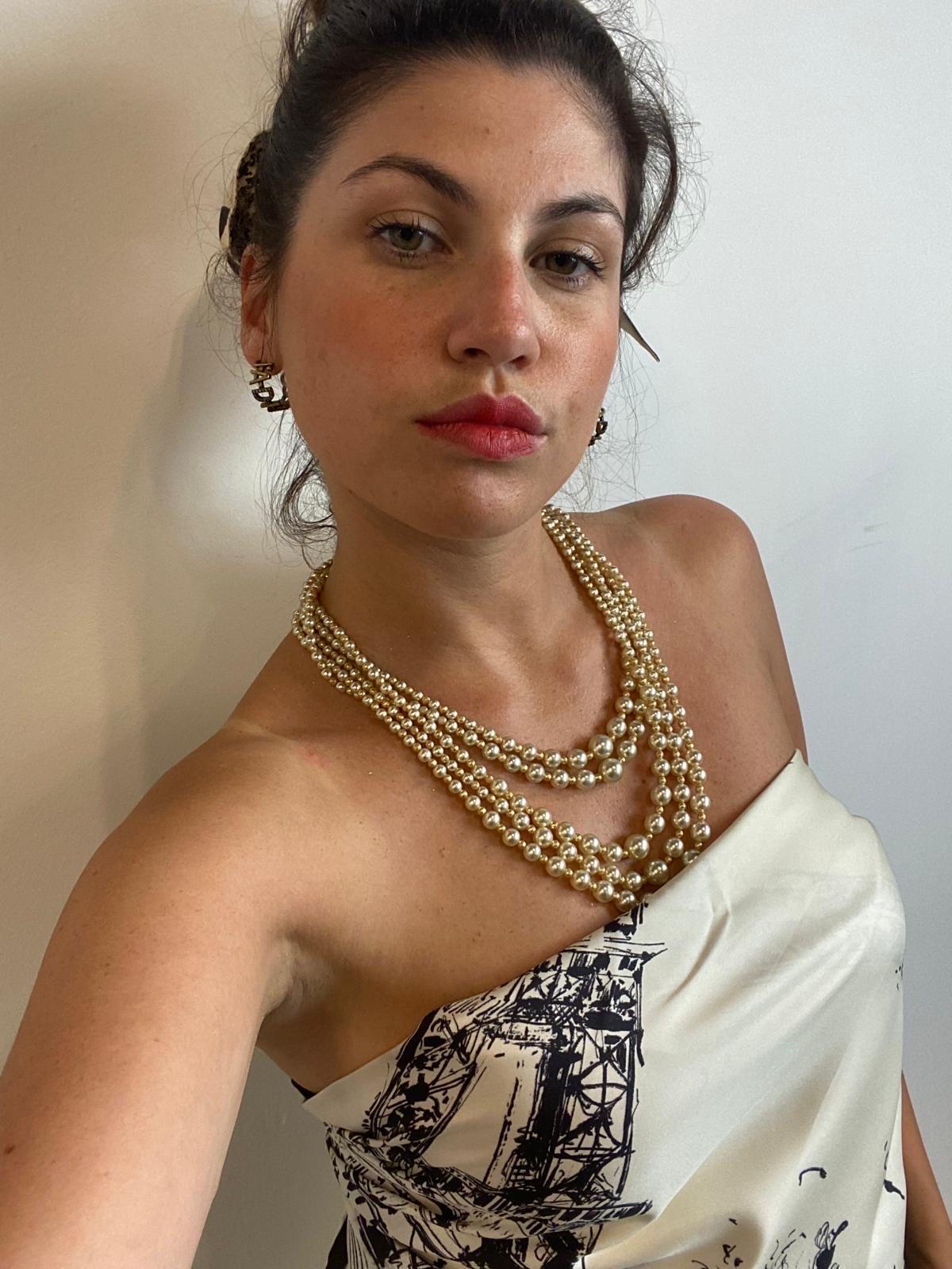 Collier vintage Christian Dior en perles. en vente 11