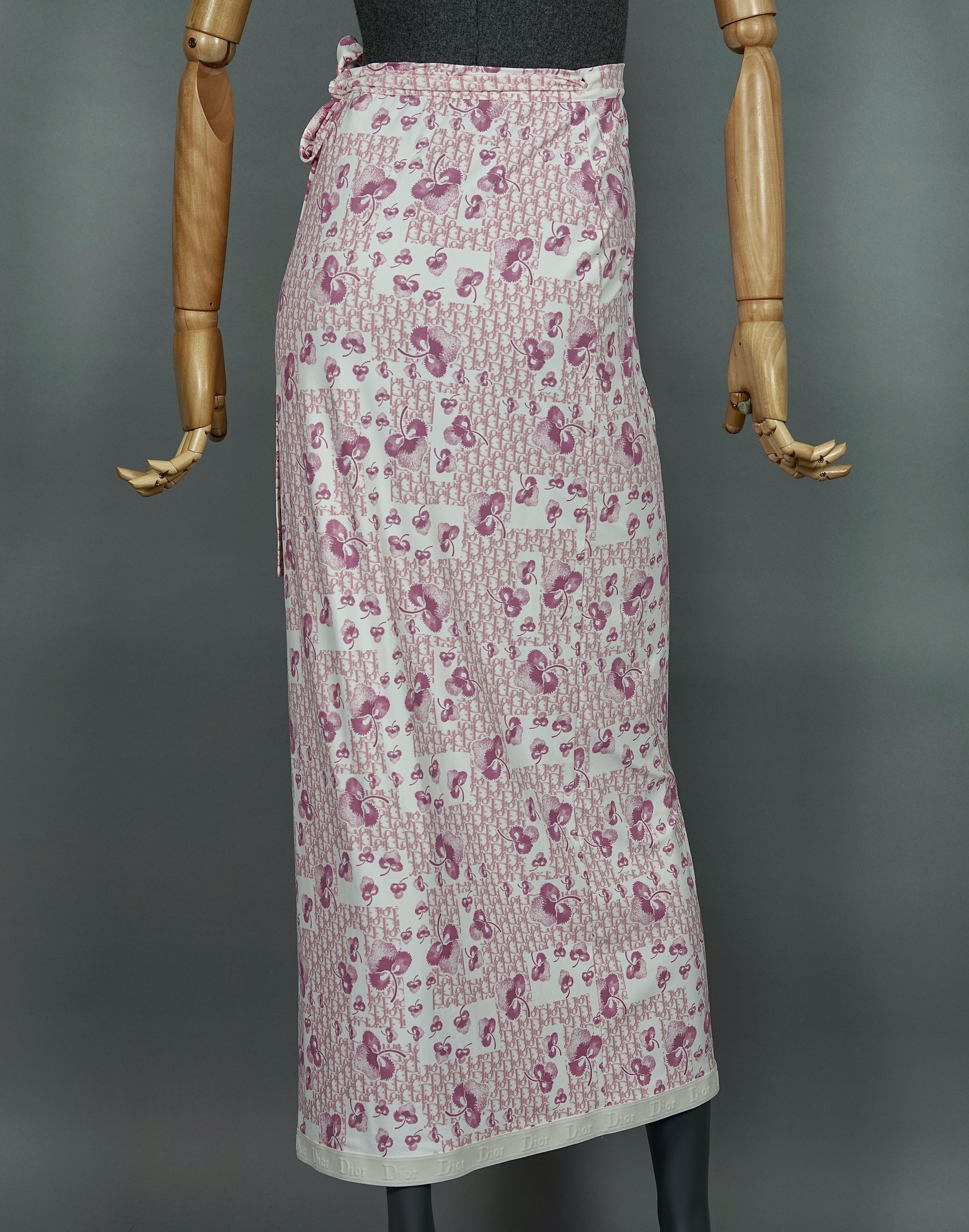 dior pink skirt